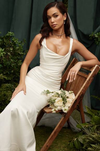 matrimoni esso House of CB velo di tulle morbido ultra lungo bianco leone X44T1145