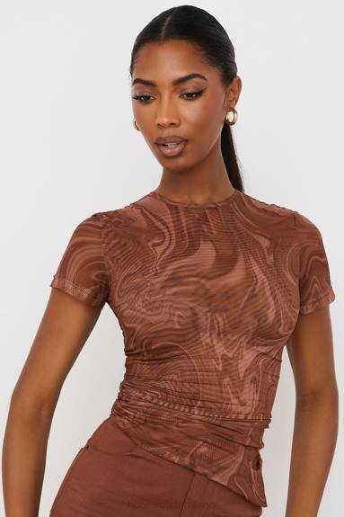 vestiario esso House of CB T-shirt asimmetrica con stampa claudie cacao swirl X44T751