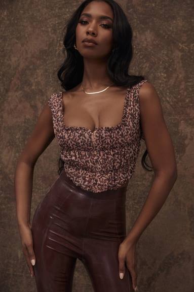 vestiario esso House of CB corsetto con ruches e stampa animalier Carly X44T93