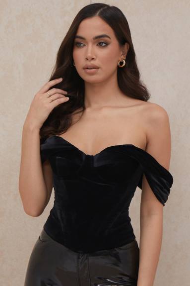 vestiario esso House of CB corsetto drappeggiato in velluto nero angelica X44T96