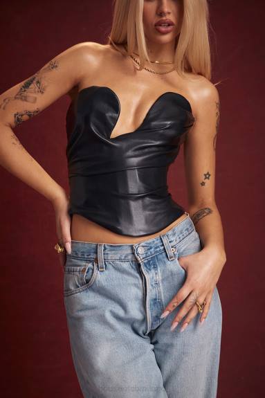 vestiario esso House of CB corsetto in pelle vegana con scollo profondo nero saffira X44T4
