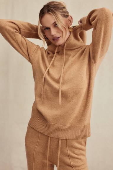 vestiario esso House of CB Felpa con cappuccio jionni in misto cashmere color cammello X44T651