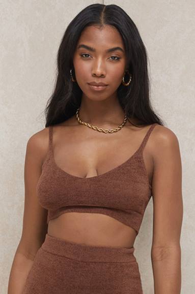 vestiario esso House of CB Top corto in maglia soffice color cioccolato Lorna X44T778