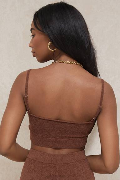 vestiario esso House of CB Top corto in maglia soffice color cioccolato Lorna X44T778
