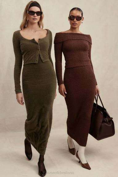 vestiario esso House of CB maxi abito fayette kaki in morbida maglia soffice X44T116