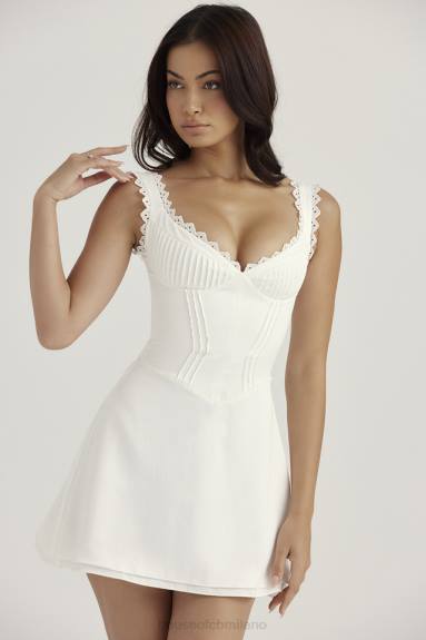 vestiario esso House of CB Miniabito Tilly bianco con pin tuck X44T399